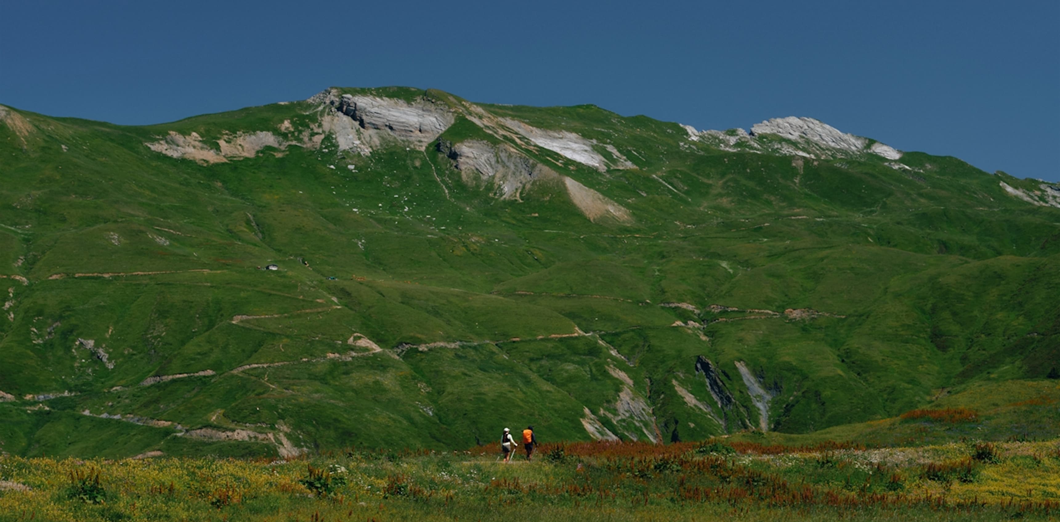 Beyond orthopedics - Hiking in mountains